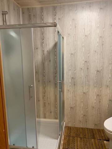 Фото номера Cемейный номер с собственной ванной комнатой Кемпинги Guest house Elernes Muiža г. Даугавпилс 17